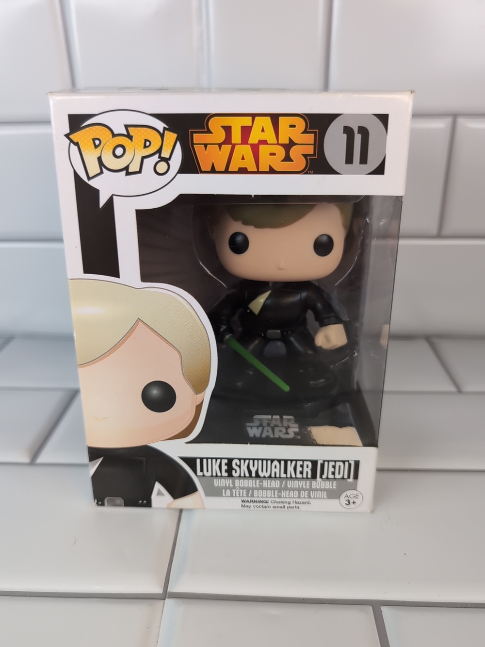 Funko Star Wars Luke Skywalker (Jedi) - Black Outfit with Green Lightsaber